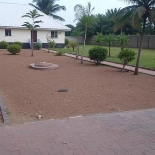 Princess Royal Lodge & Gardens - 4