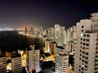 Apartamento 1 Dormitorio Bocagrande. Vista Panorámica Mar - 3