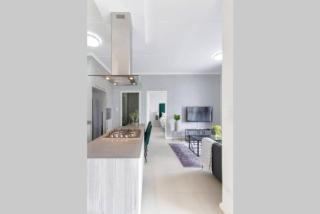 Alimama Spaces: The Manson's 8 On New - 8