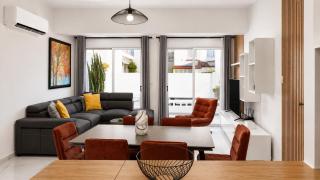 Nerina Townhouse By Staycom - 2