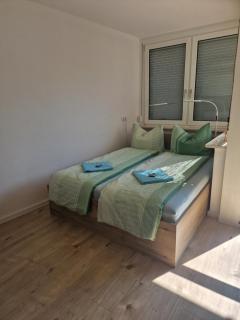 40 m2 Appartement Nürnberg Ost mit Balkon 8 Min by car to Expo Modern Stay Highspeed WLAN Quiet and Green - 0