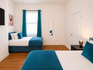 Stoneway Manor - Stunning Flat, Walk to City Centre, Free Parking - 3