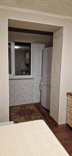A liveable apartment in decent condition - 6