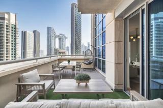 Caabi I The Skyline Suite Luxury Downtown Retreat - 7