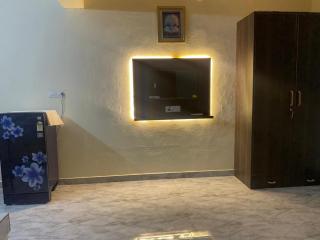 Premium homestay in Mathura - 2