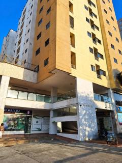 Escapada urbana con piscina y parqueadero - 6
