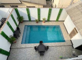 Espectacular casa con piscina privada en el centro de Girardot - 8