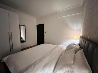 2Br Chic apartment scenic view 5min to sarit - 8