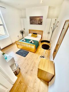 Stylish En-suite Room in Cambridge City Centre - 7