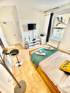 Stylish En-suite Room in Cambridge City Centre - 8