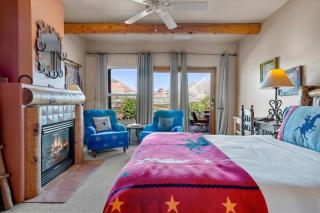 Vaquero shared hot tub and breakfast included - 0