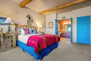 Vaquero shared hot tub and breakfast included - 6