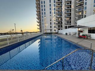 Yas Island Easy-Access, 20 Steps to Gym - 9