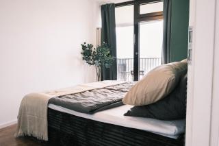NEU Proud Skyline Suite im Augsburger Hotelturm 2 Balkone - 5