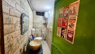 Shiva Roamers Hub Hostel - 5