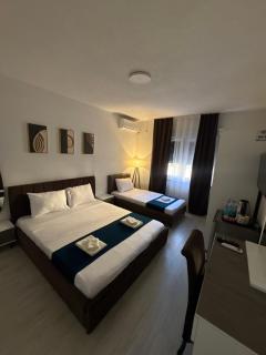 Hotel AKSA - 8