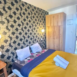 Large studio with equipped kitchen near Paris - 9