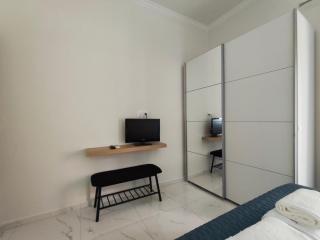 Near Beach & Pefkias Forest -Cozy Minimalist Flat - 2