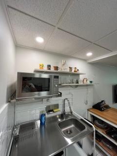 Cozy Private Studio - Quiet & Central - 5
