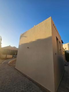 Private Villa Heated Pool & Enclosed Garden - 1