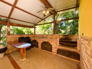 3BR Villa Private Pool by Carara Park - 3