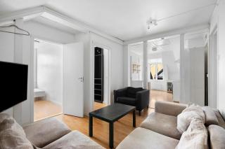 Cozy and very central apartment with 4 bedrooms - 0