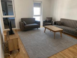 Gjakova Neubauwohnung Zentrum mit Aufzug 5 Stock - 5