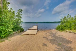 Private Lakefront Home w/ Game Room in Aurora! - 9