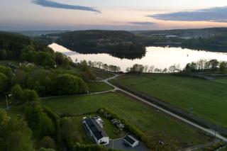 Exclusive Lakeside Villa for Business & Leisure Near Gothenburg - 2
