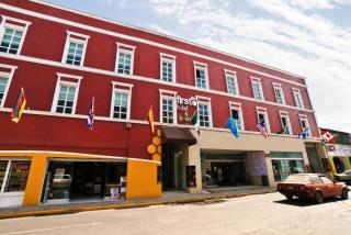 First Inn Hotel & Business - 9