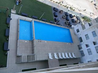 Shared apartment with ocean views - 8