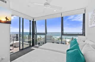Beachside Stay at Sandbar Apartments Burleigh Heads - 4
