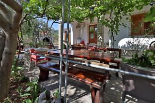 Apartments by the sea Barbat, Rab - 24932 - 2