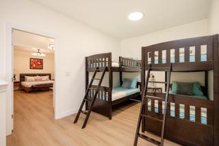 Luxury Penthouse - Discovery Bay Kelowna - 1