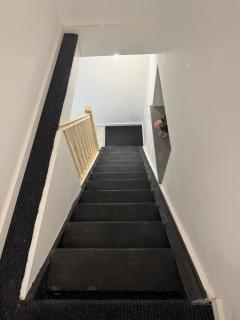 Attractive Cave Style 2 Bedroom Apartment - 1