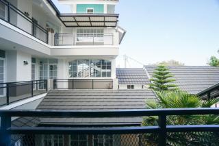 Urbanview Syariah Griya Sekar Malang - 8