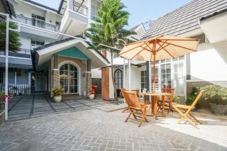 Urbanview Syariah Griya Sekar Malang - 3