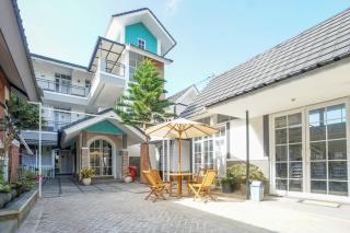 Urbanview Syariah Griya Sekar Malang - 1