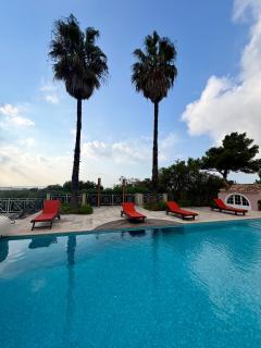 Domaine de Joce - Piscine & vue mer - 6