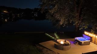 Lakefront Escape- Hot Tub & Putt-Putt - 9