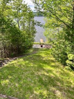 Marmora Hideaway – Cozy Waterfront Retreat - 4