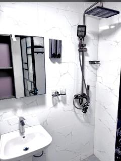 Maddison House - 3