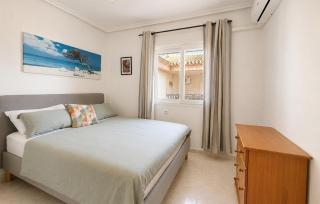 Stunning Apartment In Orihuela Costa - 2