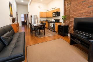 Fabulous & Large 2 Bedroom in NYC! - 8