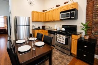 Fabulous & Large 2 Bedroom in NYC! - 3