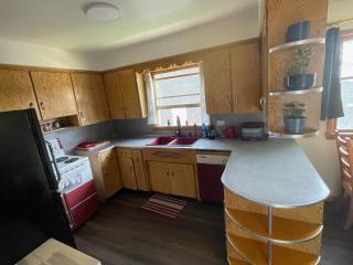 Merlot House - 6