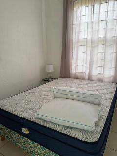 Maxwell Beach House 5- Beach & Resort Access - 4