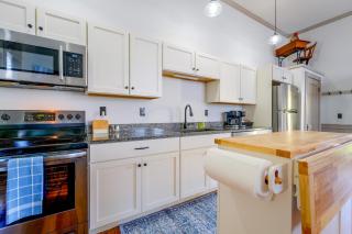 Near Bates & Bowdoin Colleges + Local Nature Park! - 7