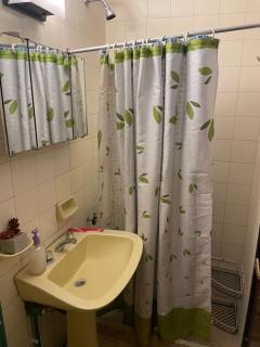 Habitación particular con baño privado - 1
