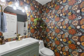 FRESHWATER FUN - Pet & Family Friendly with Great Location! - 1